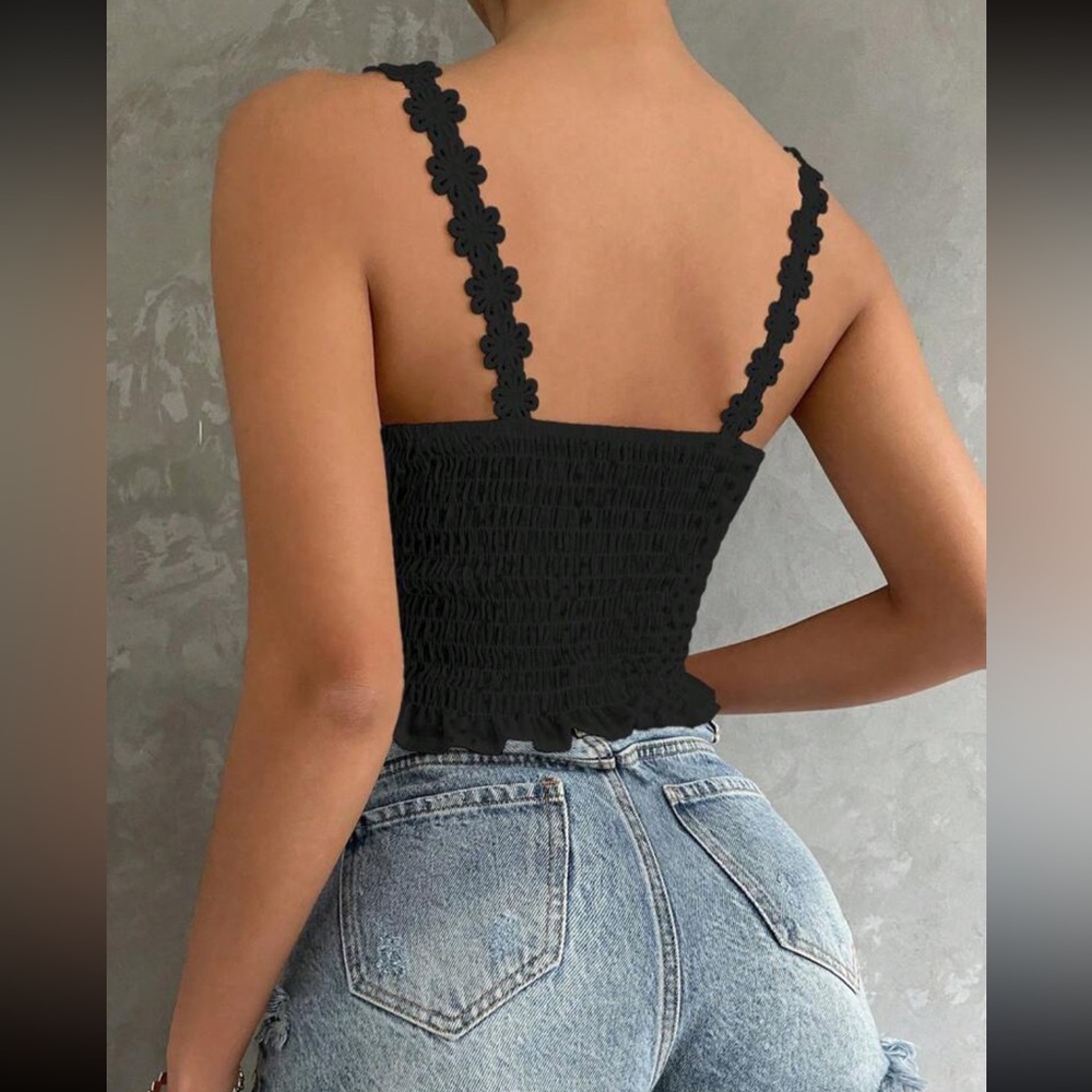 Boho floral embroidered lace cami crop top - Picture 12 of 15